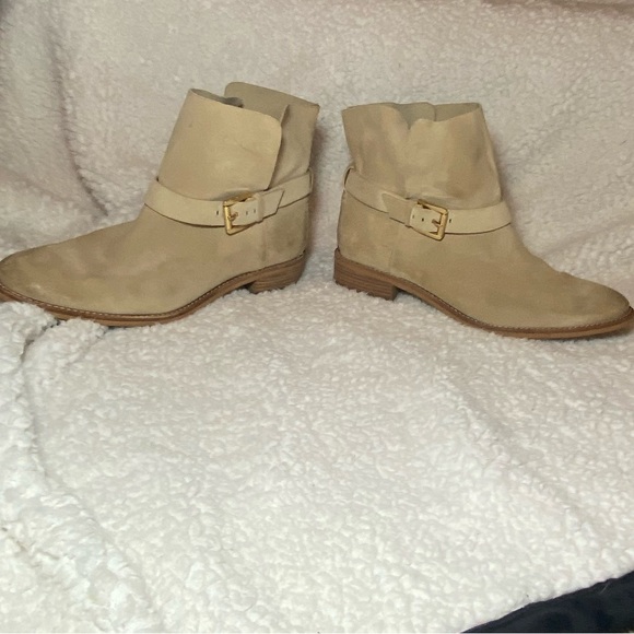 Michael Kors The Jet Set 6 Tan Walton Booties Size 8 - Picture 4 of 5